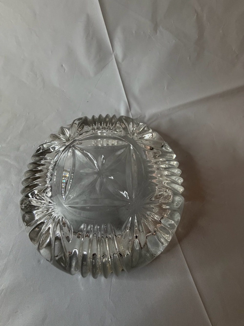 Vintage Federal Glass Georgetown collection crystal ashtray - 4” - Picture 2 of 3